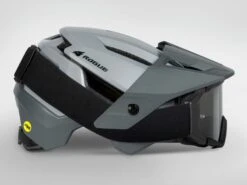 BLUEGRASS Rogue Core MIPS Casque VTT Rouge Métallisé -Magasin De Vtt De Qualité bluegrass rogue core mips casque vtt rouge metallise 4