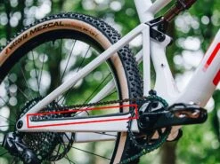 Magasin De Vtt De Qualité -Magasin De Vtt De Qualité bmc protection base cadre fourstroke my2023 30004137 1