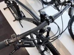 MONDRAKER Chrono VTT Black Silver 2022 16 MONDRAKER Chrono VTT Black Silver 2022 -Magasin De Vtt De Qualité mondraker chrono vtt cross country 2022 black silver 5